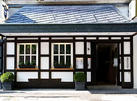 Hotel Dom Am Roemerbrunnen Colonia