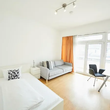 Hotel Dom Am Roemerbrunnen Colonia