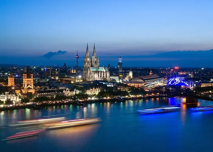 Dom Am Roemerbrunnen