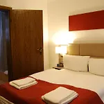 Hotel Dom Am Roemerbrunnen Kolonia