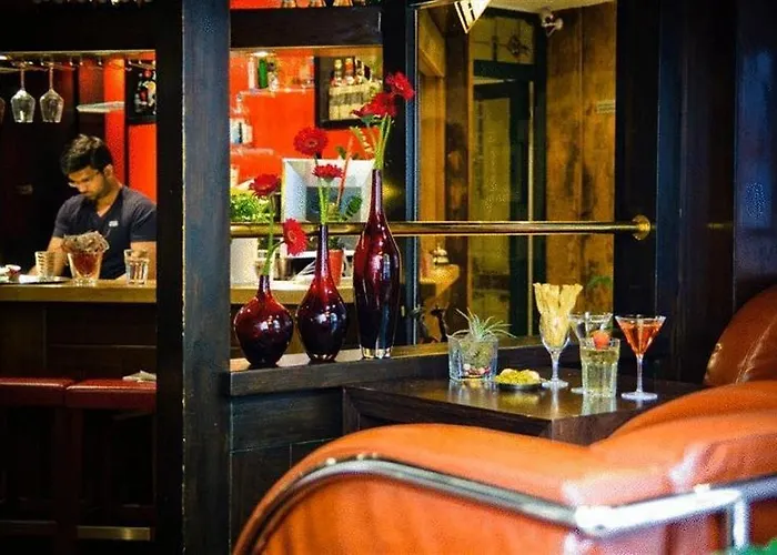 Hotel Dom Am Roemerbrunnen Colonia