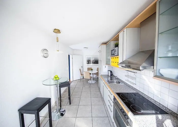 Ξενοδοχείο Dom Am Roemerbrunnen