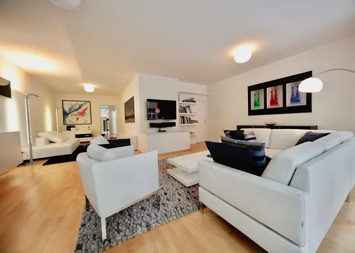 Dom Am Roemerbrunnen Ξενοδοχείο Κολωνία