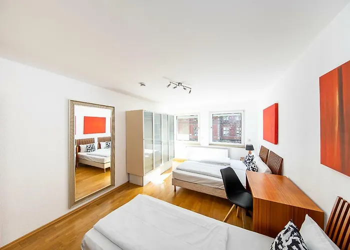 מלון Dom Am Roemerbrunnen