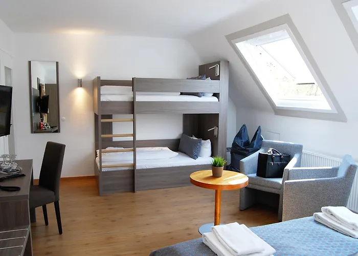 Hotel Dom Am Roemerbrunnen